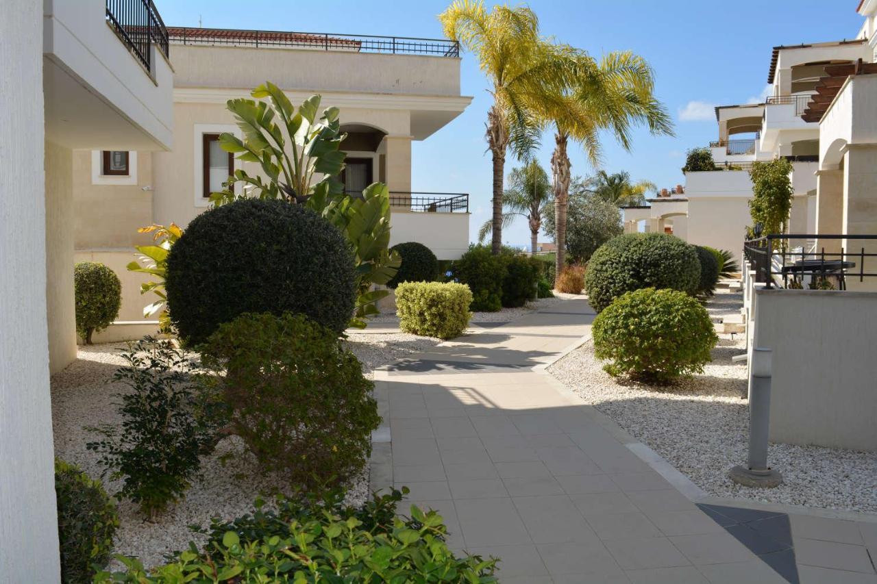Eleona'S Royal Gardens By Yiota - Luxury 2 Bed Apartment In Exclusive Complex Peyia Exterior photo